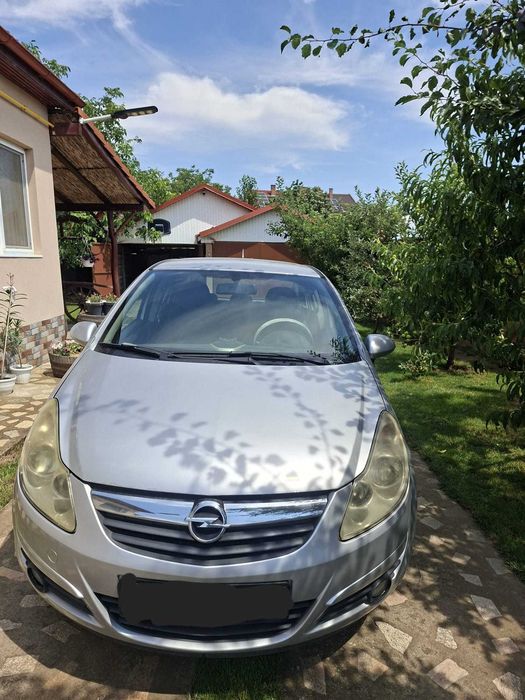 Opel Corsa D 2008