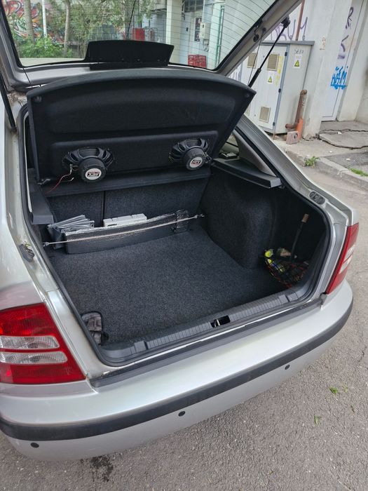 Skoda 1.6 Benzina
