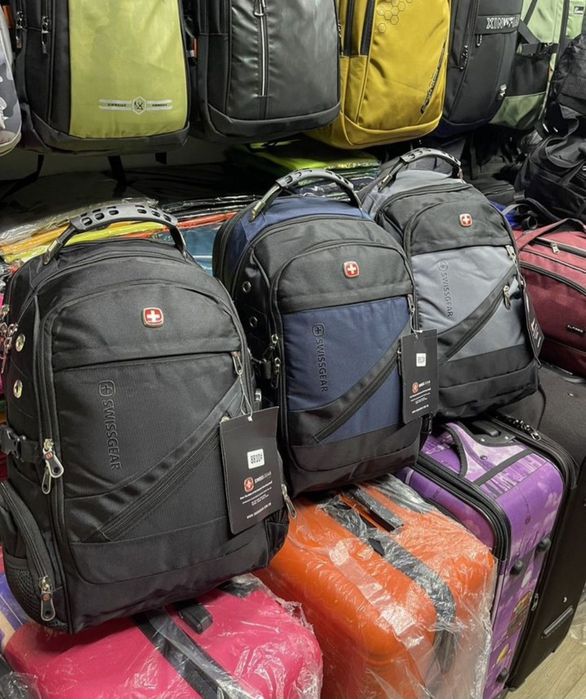 Отличный школьный рюкзак