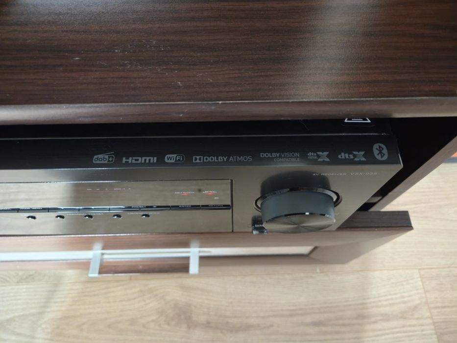 Pioneer VSX-935 (7.2) 8K, HDMI® 2.1  Dolby Atmos – Като нов!