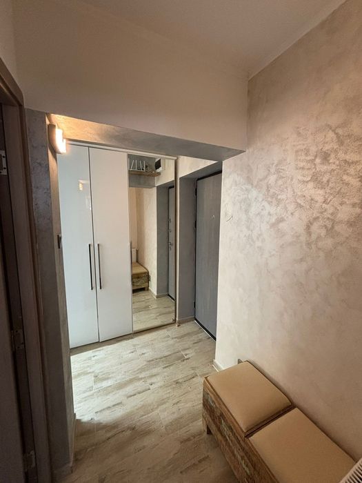 Garsoniera de închiriat