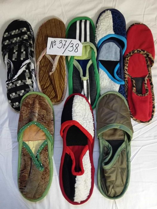 Домашни чехли ръчно изработени, плетени вълнени чорапи