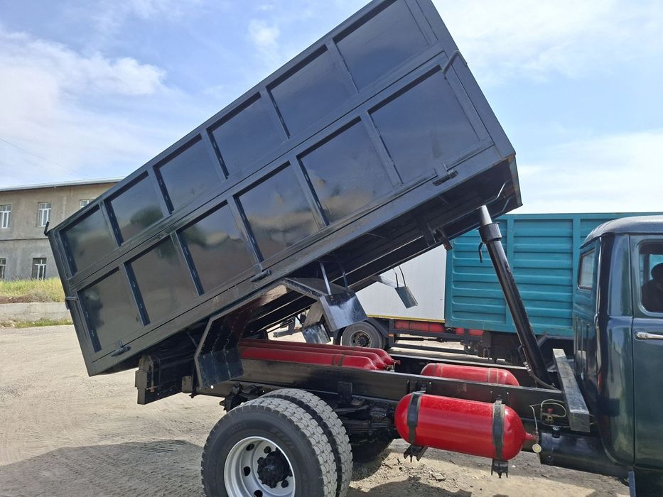 Zil 130 surojna sotiladi