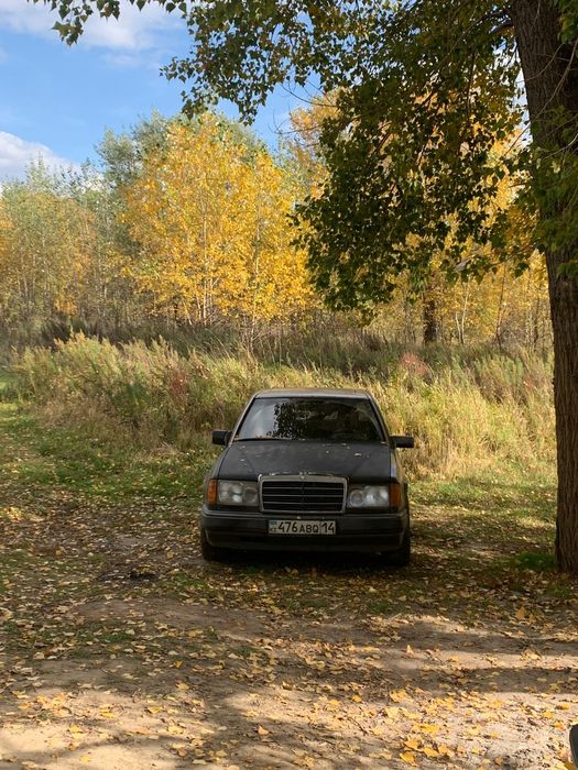 Мерседес 124 Е260