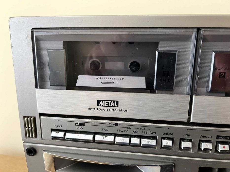 SHARP GF 777 - японска класика