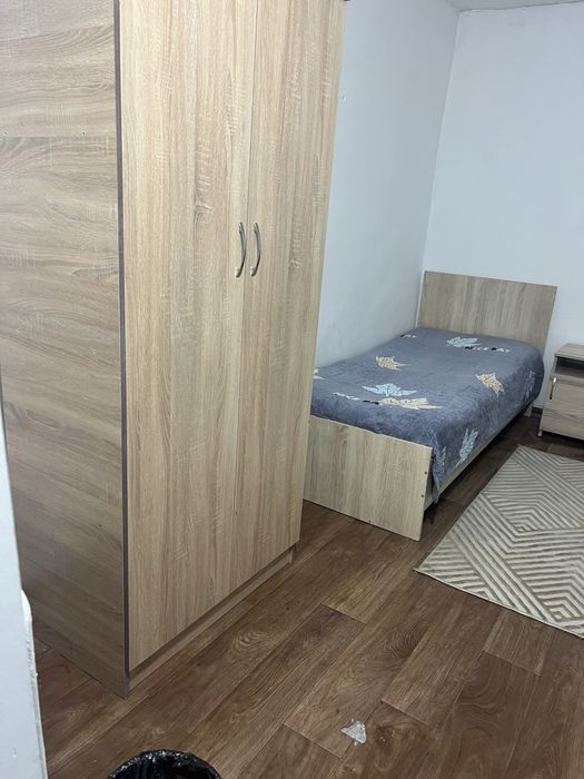 Сдается комната 1 комнатная на против адем