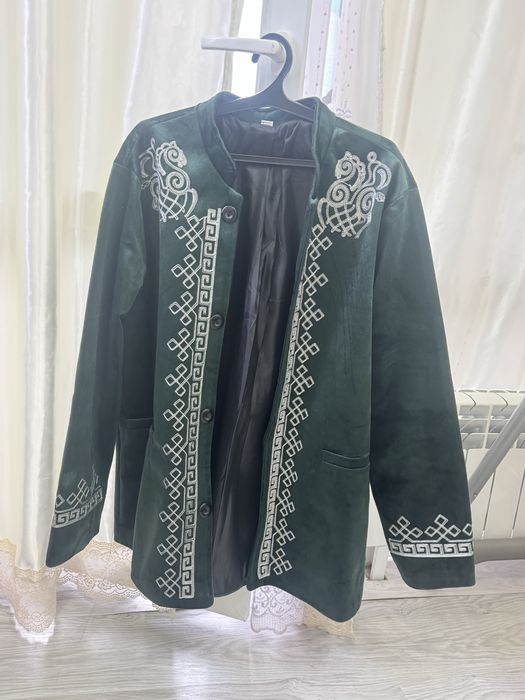 Продам 2 новых шапана