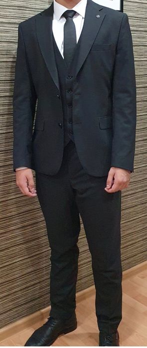 Костюм мужской Glassman