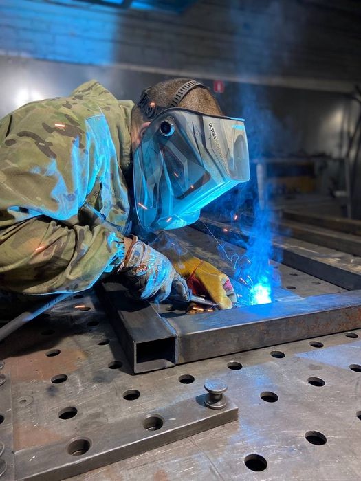 Сварщик  Делаю Сварочную работу