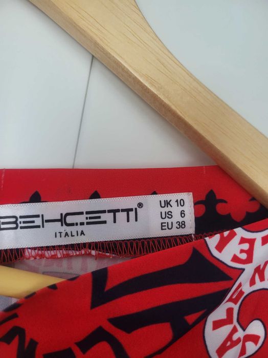 Vând rochie Behcetti deosebită