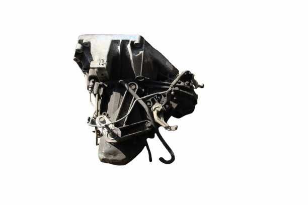 Скорастна кутия за Нисан Кашкай  1.6i, 2009 г. – 5 скорости