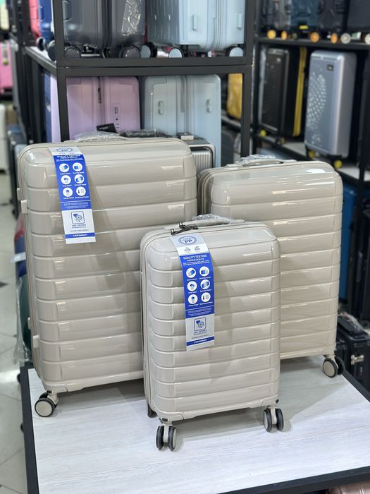 Скидки на чемоданы из полипропилена