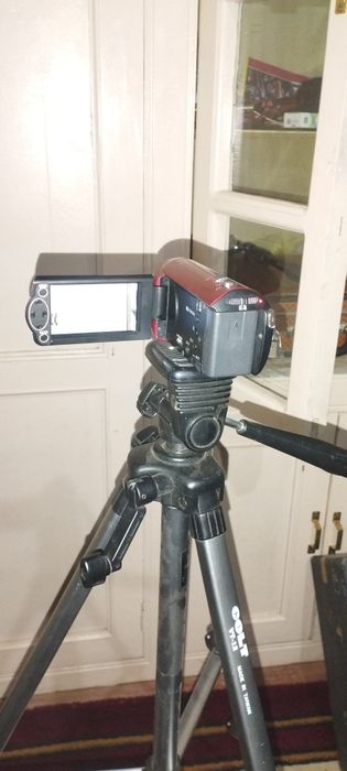 Kamera panasinic hc-v110 full HD