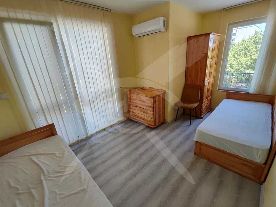 Дава се под наем Тристаен апартамент в Пловдив, Коматевски възел - 70 кв.м за 648.21 € - Снимка #1