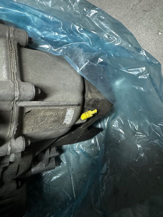 Раздатка за BMW E60 530xD 235PS
