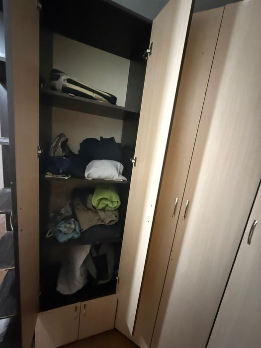 Продам вместительный шкаф