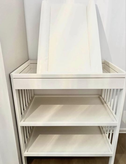 Măsuță de înfășat Gulliver Ikea cu salteluta si huse