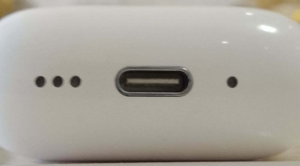 Apple AirPods 4 anc 100%original