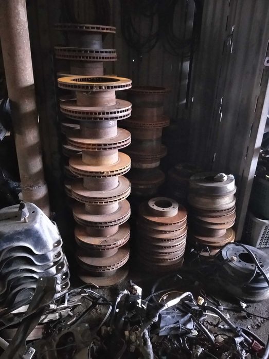 Toyota Land Cruiser 100. 200  авторазбор