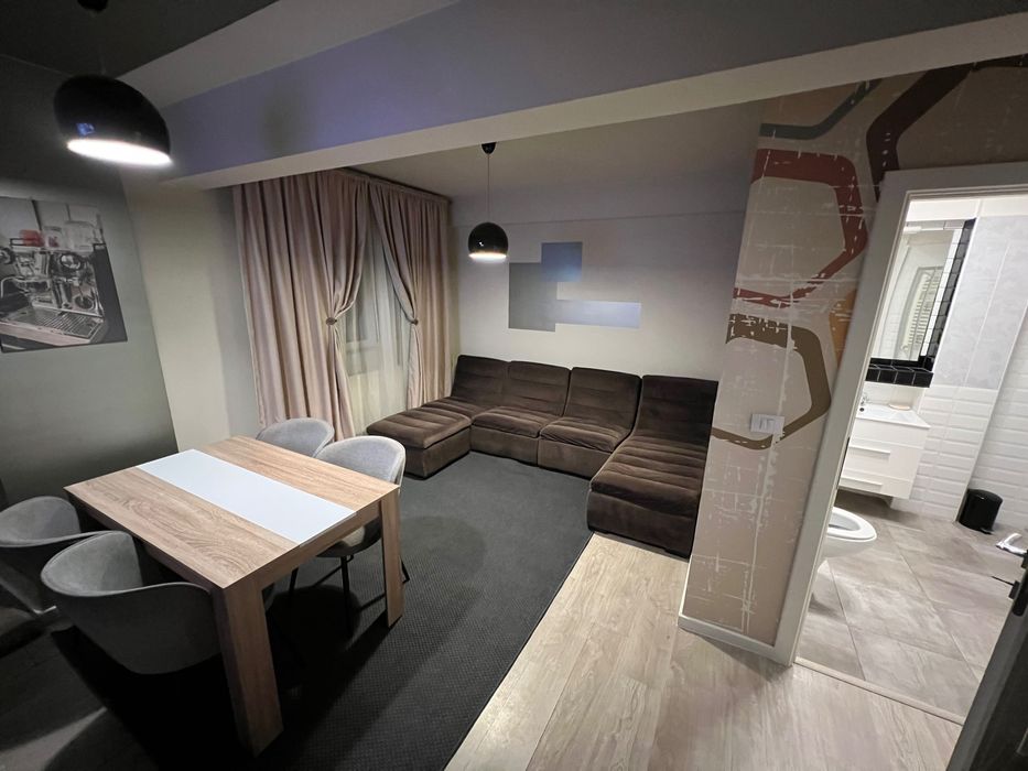 Apartament centru de inchiriat