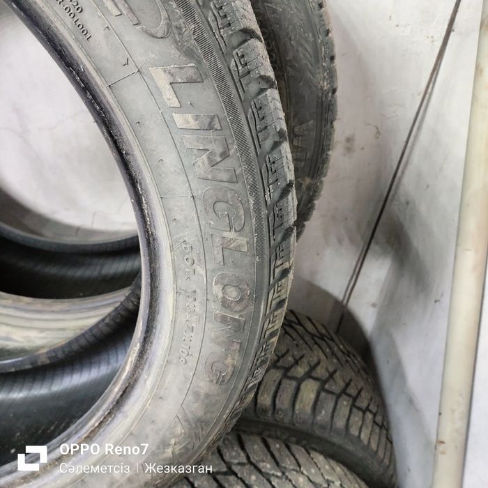 Продам зимний шиный