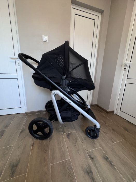 Комбинирана бебешка количка Maxi Cosi Lila Nomad Black и MaxiCosi Jade