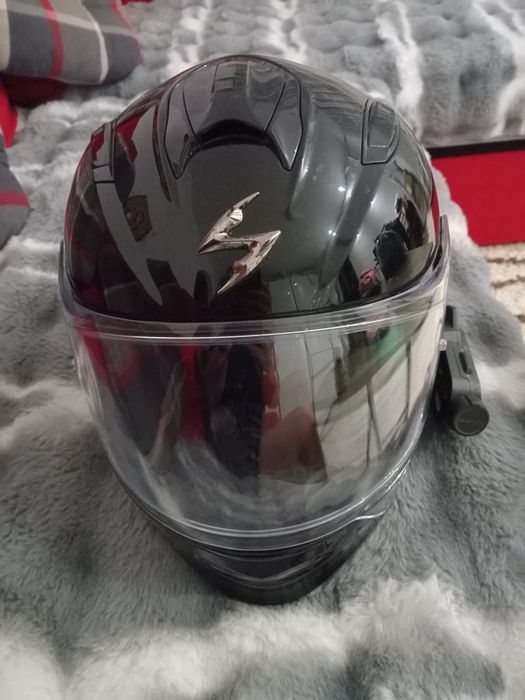 Casca moto scorpion.