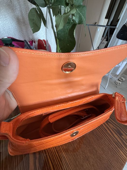 Продап сумочку Balenciaga