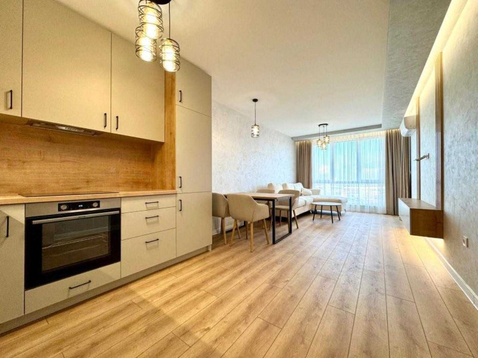 Продава се Двустаен апартамент в Пловдив, Гагарин - 74 кв.м за 951 €/кв.м - Снимка #1