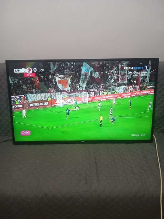 Vând tv smart Philips mare de 43 inghi
