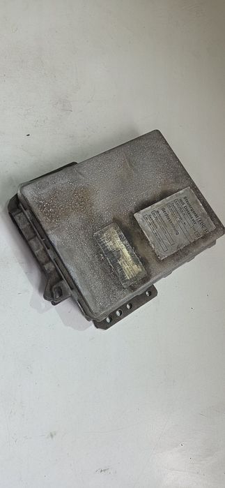 Calculator motor ECU Mercedes EDC II OM447hLA Bosch 0281001334