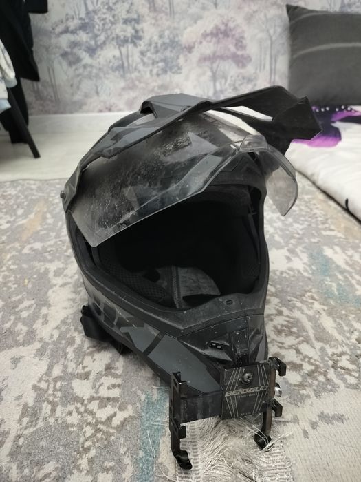 Шлем на мотоцикл