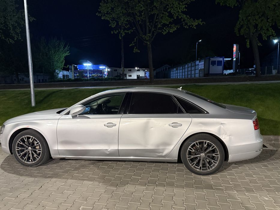 Vand Audi A8L sport executive
