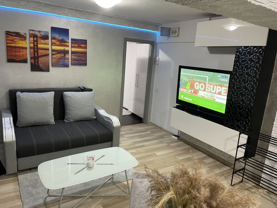 Inchiriez Apartament