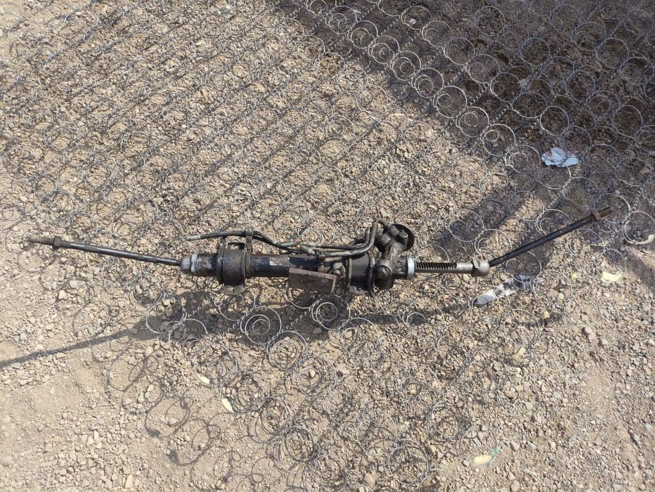 Продам на mazda cronos