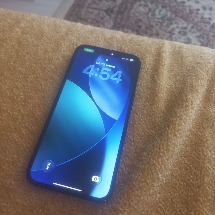 iPhone 13 512гб тёмно синий