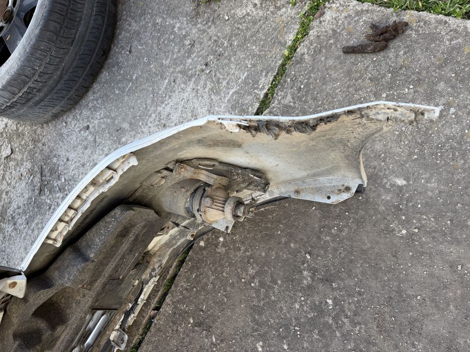 Предна броня и очиларка/маска Kia Ceed