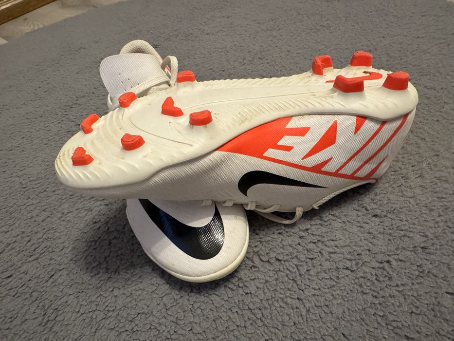 Ghete NiKE Mercurial