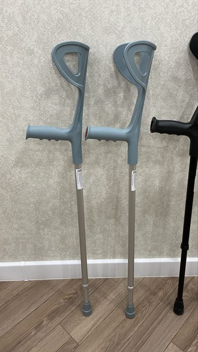 Продам Костыли