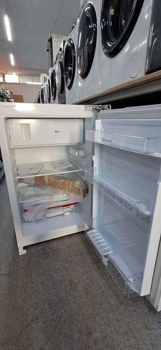 Frigider incorporabil Bauknecht 87cm import GERMANIA Garanție VN127