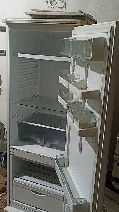 Холодильник б/у рабочий