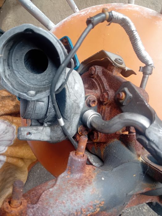 Vând turbocompresor. Număr de comparație:03g253019k, 03G253019kx.