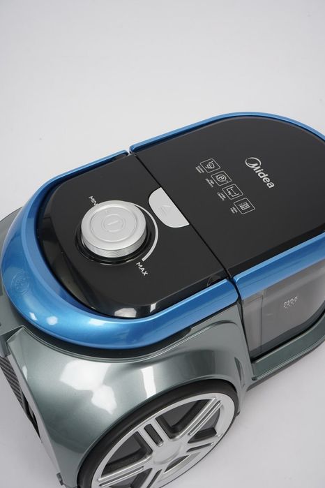 Пылесос Model C18 — Midea циклонный пылесос