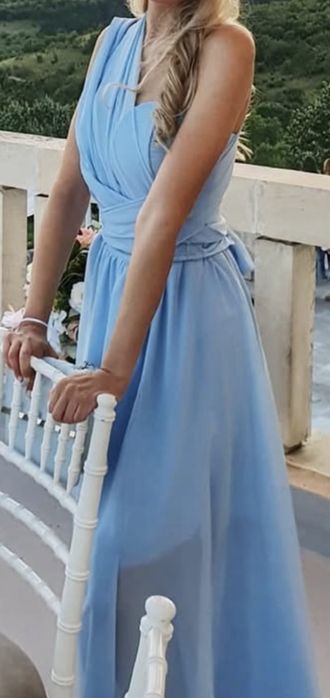 Продавам официална рокля