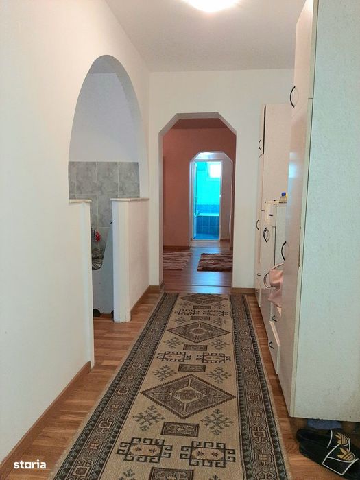 Vand apartament 3 camere PARTER, bloc caramida, Micro 16, Satu Mare