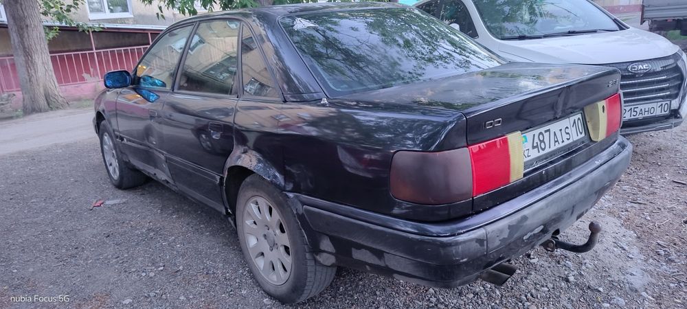 Продам Ауди 100 С4