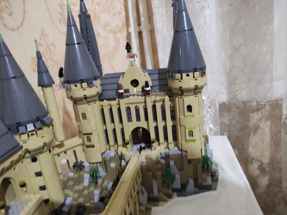 Лего Хогвартс6044 детали