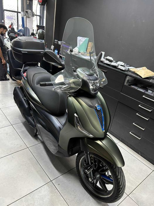 PIAGGIO Beverly 400 hps