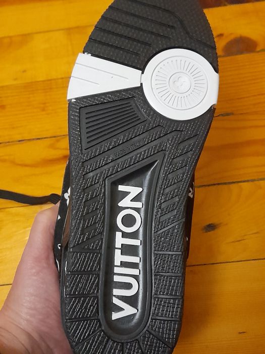 Маратонки Louis Vuitton