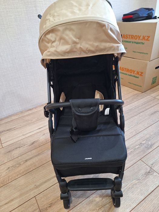 Коляска для прогулки